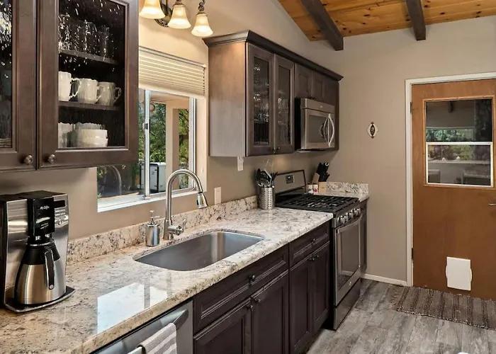 Desert Design With Hot Tub And Creek Access For Family * Sedona
